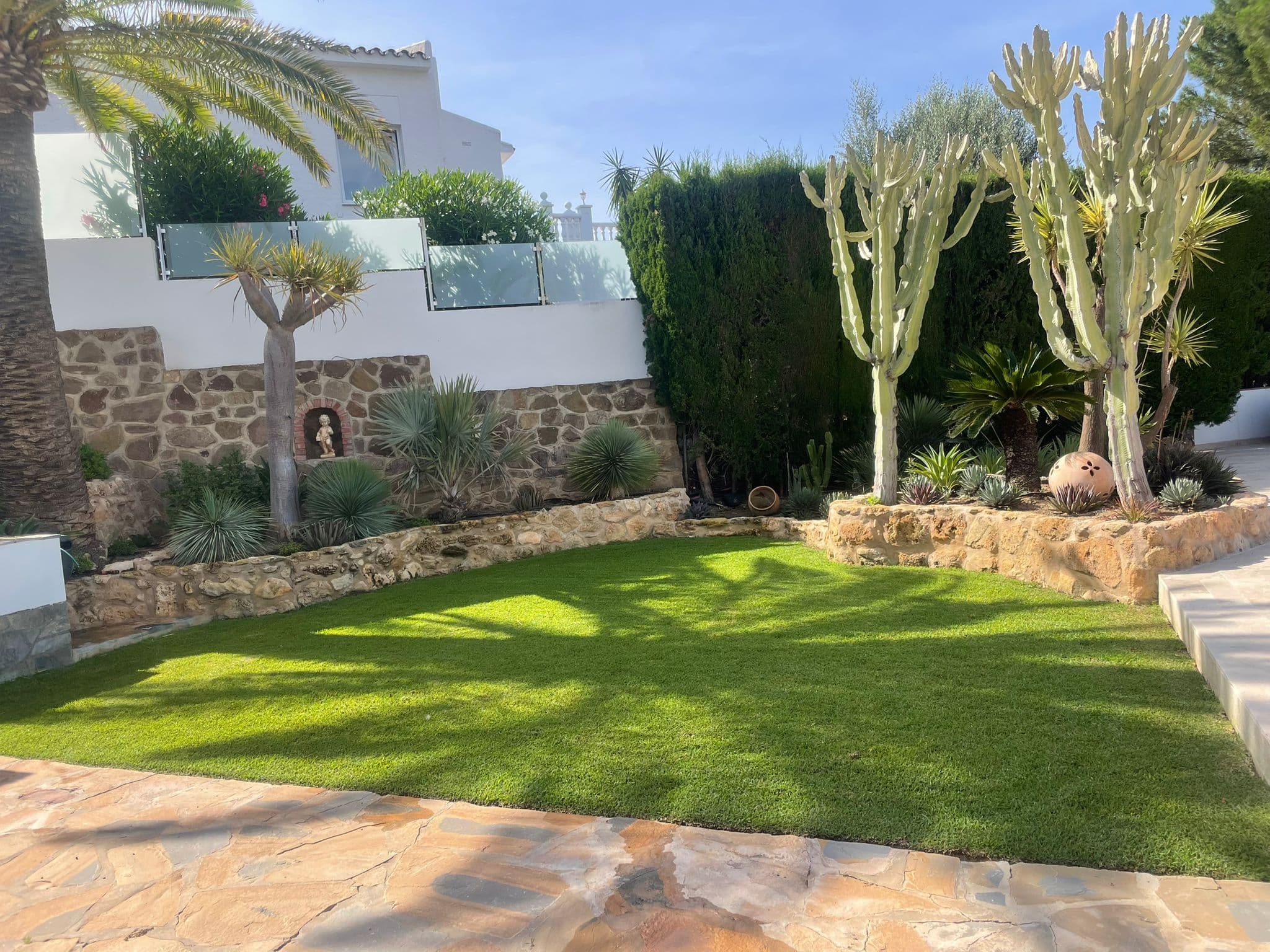 Trabajo de Jardinería Guaraní 4